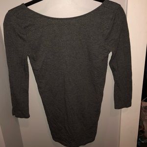 Off the shoulder half long sleeve shirt